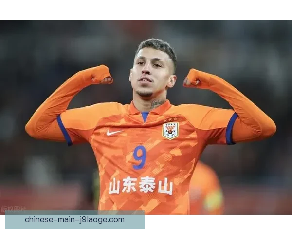 克雷桑亚冠关键时刻屡次救主点燃泰山逆境豪情成就球队晋级希望
